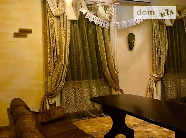 дом посуточно, аренда в Одессе, улица Толбухина, район Киевский фото 1 дом посуточно, аренда в Одессе, улица Толбухина, район Киевский фото 1