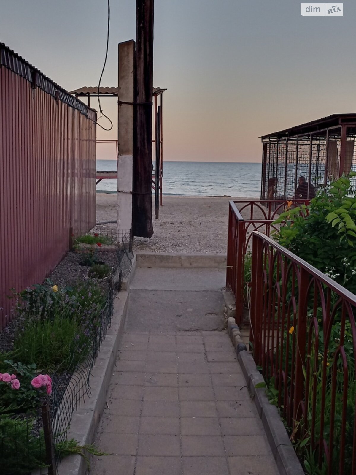 дом посуточно, аренда в Одессе, район Пересыпский фото 1 дом посуточно, аренда в Одессе, район Пересыпский фото 1