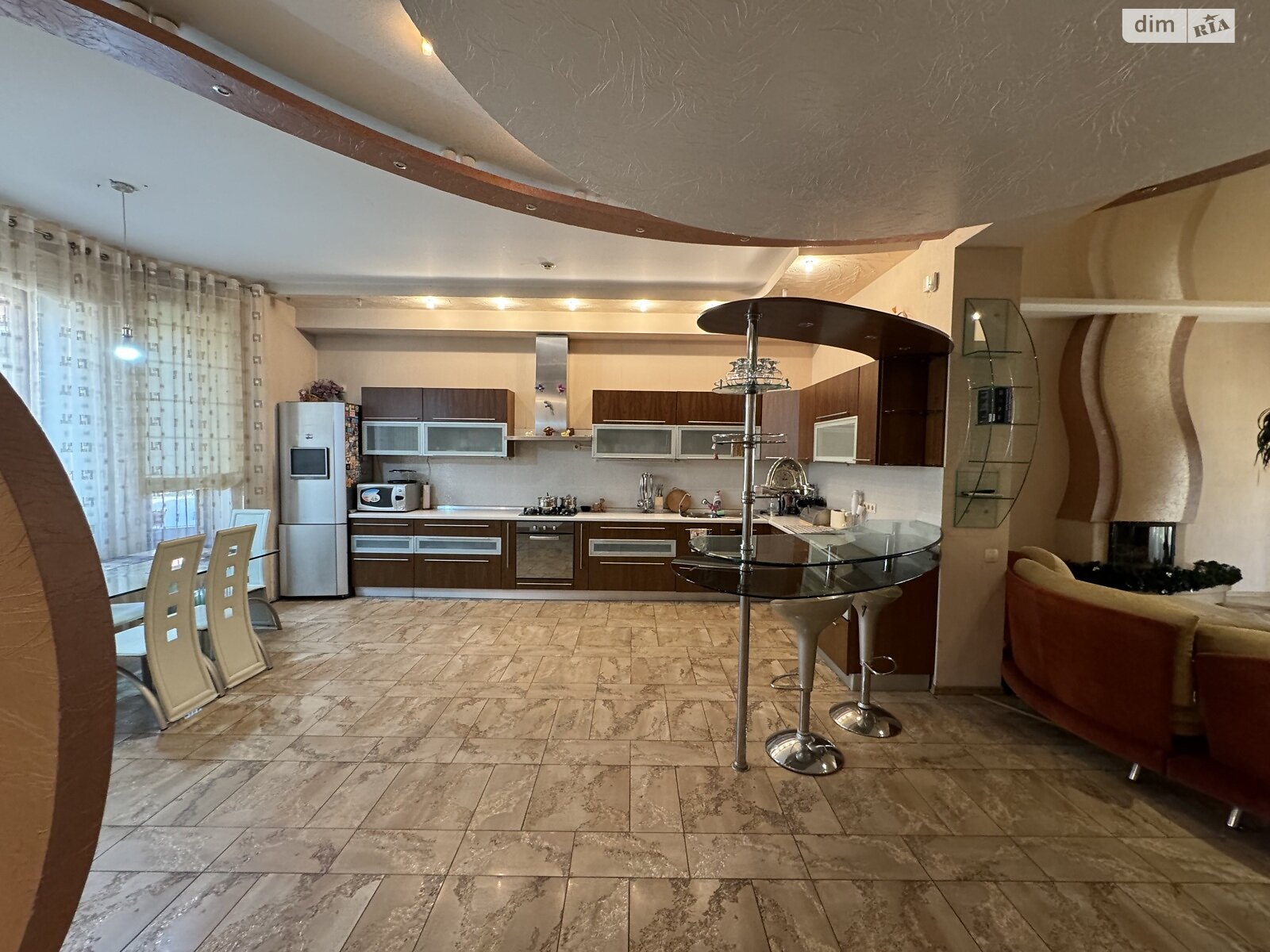 дом посуточно, аренда в Одессе, улица Педагогическая 25, район Приморский фото 1 дом посуточно, аренда в Одессе, улица Педагогическая 25, район Приморский фото 1