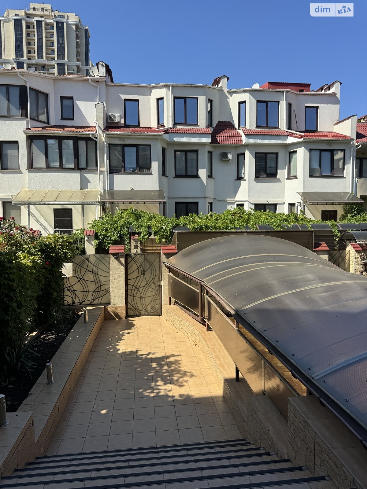 дом посуточно, аренда в Одессе, улица Педагогическая 25, район Приморский фото 1 дом посуточно, аренда в Одессе, улица Педагогическая 25, район Приморский фото 1