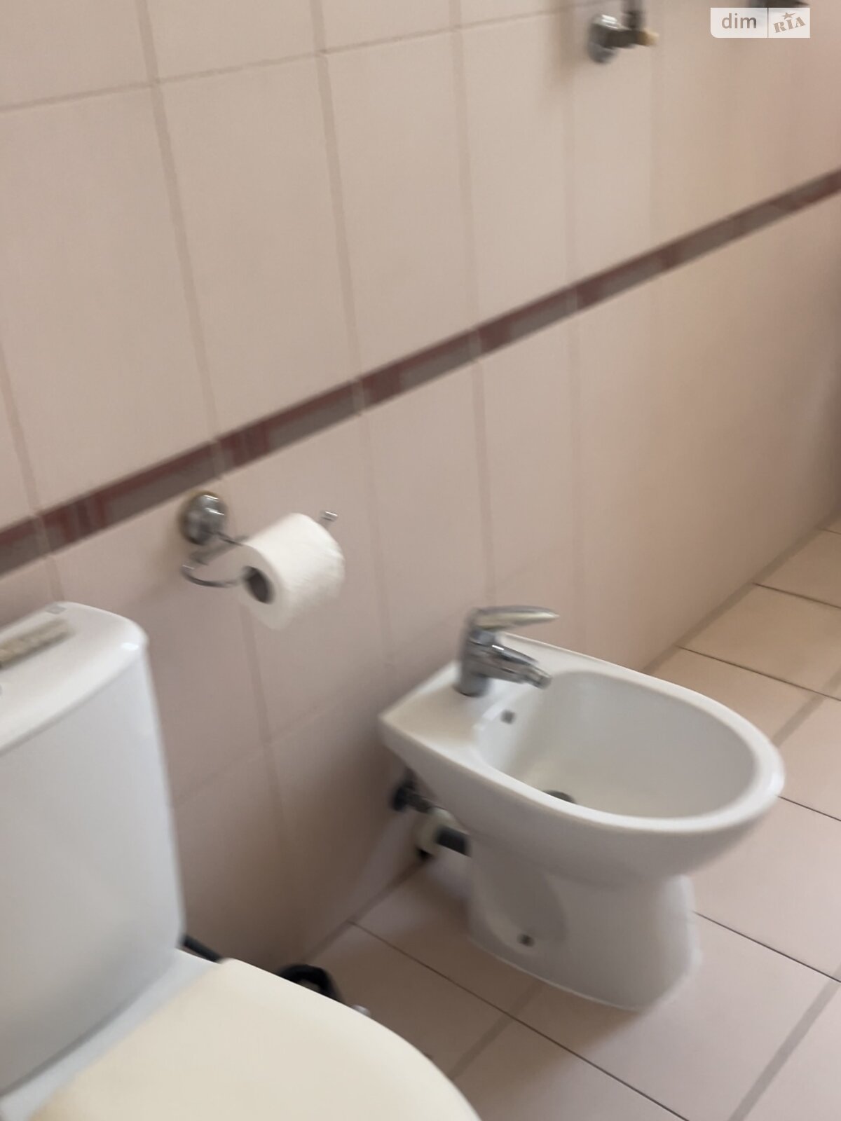 дом посуточно, аренда в Одессе, улица Цветочная 43, район Средний Фонтан фото 1 дом посуточно, аренда в Одессе, улица Цветочная 43, район Средний Фонтан фото 1