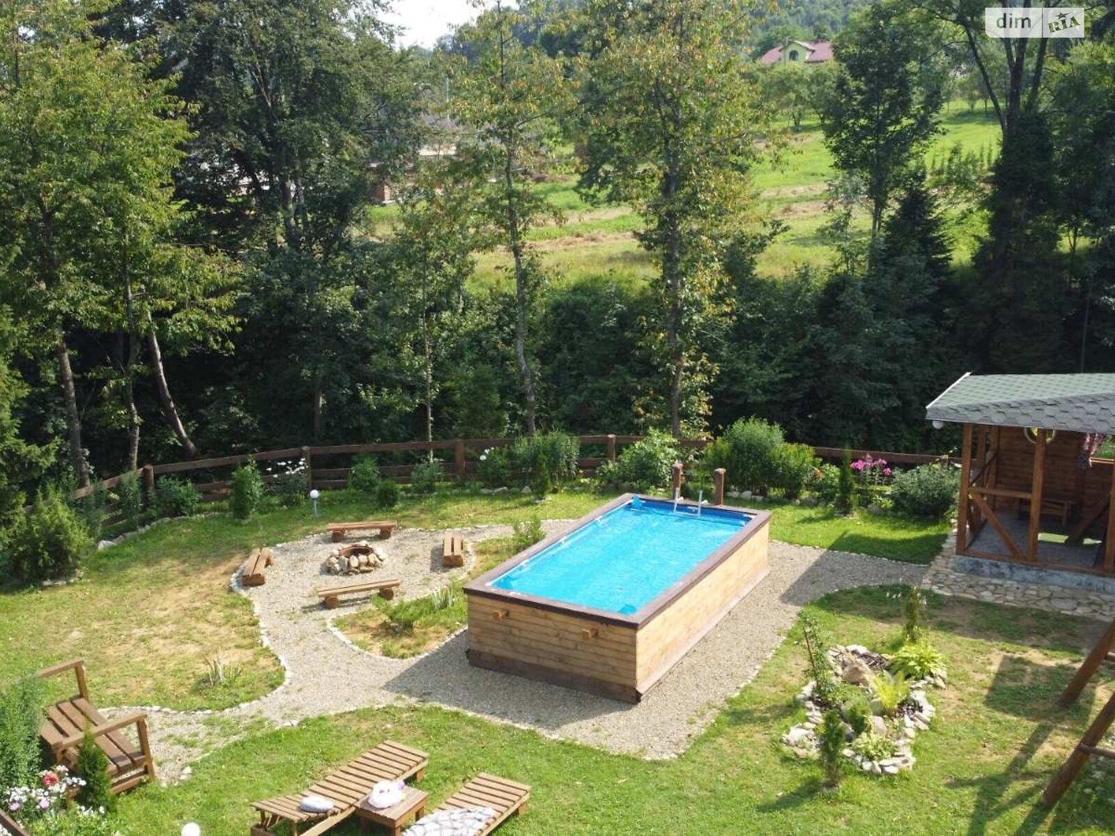 дом посуточно, аренда в Орове, улица Тараса Шевченко фото 1 дом посуточно, аренда в Орове, улица Тараса Шевченко фото 1