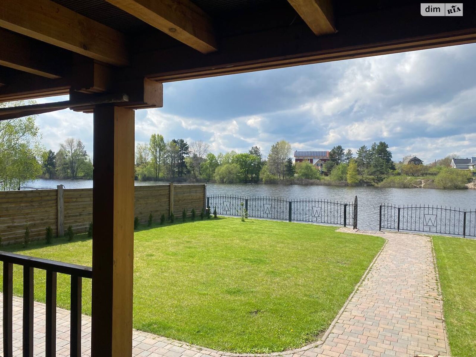 будинок подобово, оренда в Осещині, вулиця Сонячна фото 1