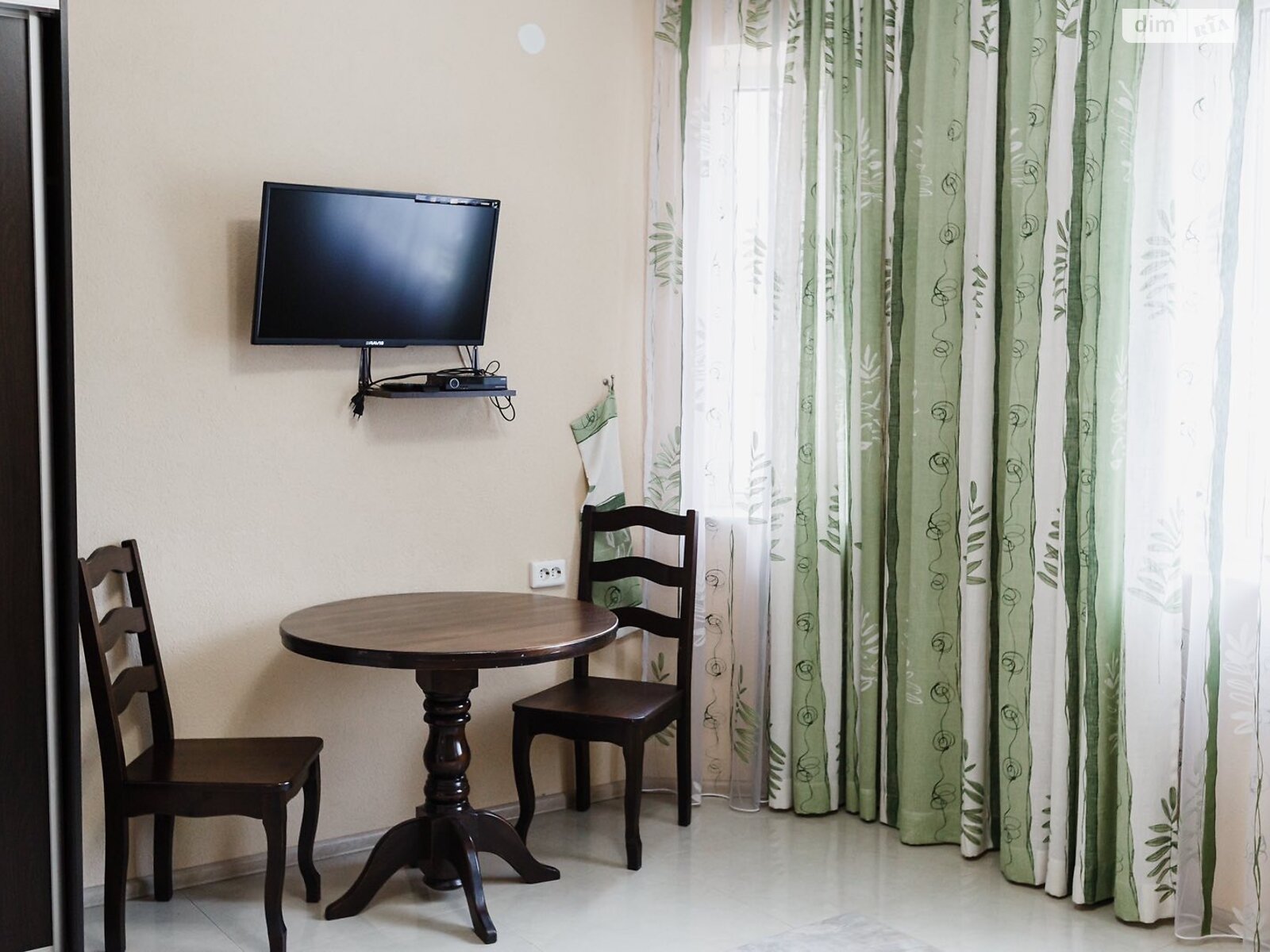 будинок подобово, оренда в Синяку, вулиця Санаторна фото 1