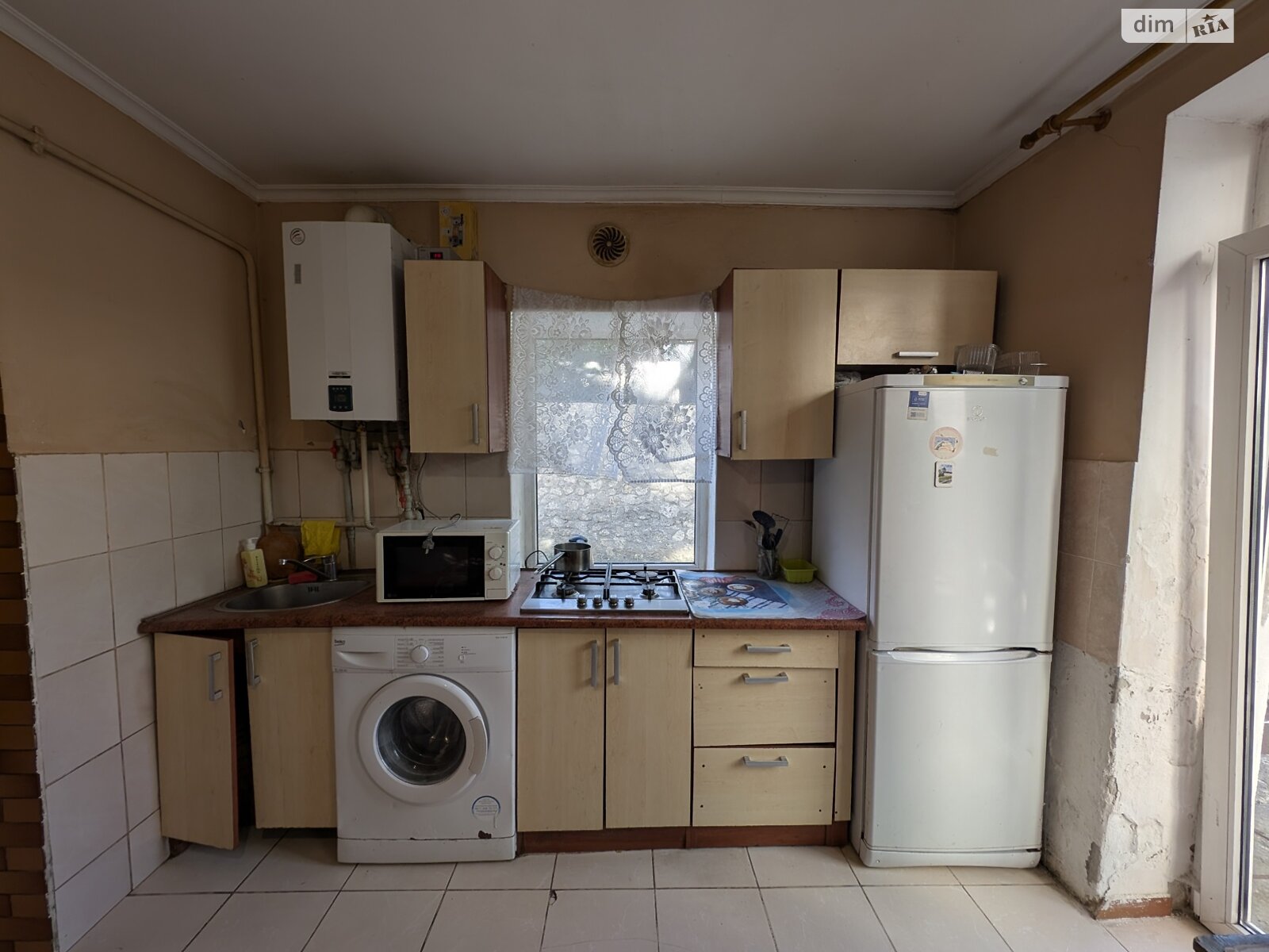 дом посуточно, аренда в Тернополе, улица Стадниковой Софии, район Оболоня фото 1 дом посуточно, аренда в Тернополе, улица Стадниковой Софии, район Оболоня фото 1