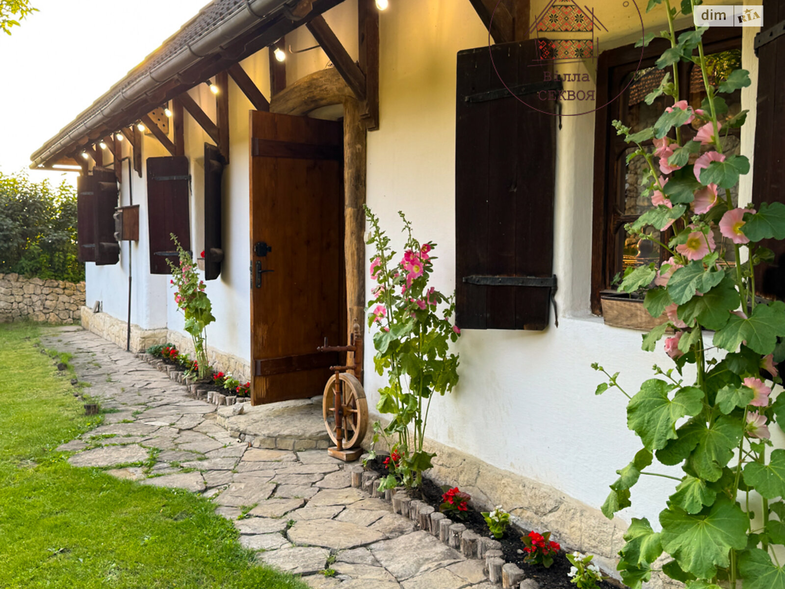 будинок подобово, оренда в Івачеві Горішньому, вулиця Незалежності фото 1 будинок подобово, оренда в Івачеві Горішньому, вулиця Незалежності фото 1