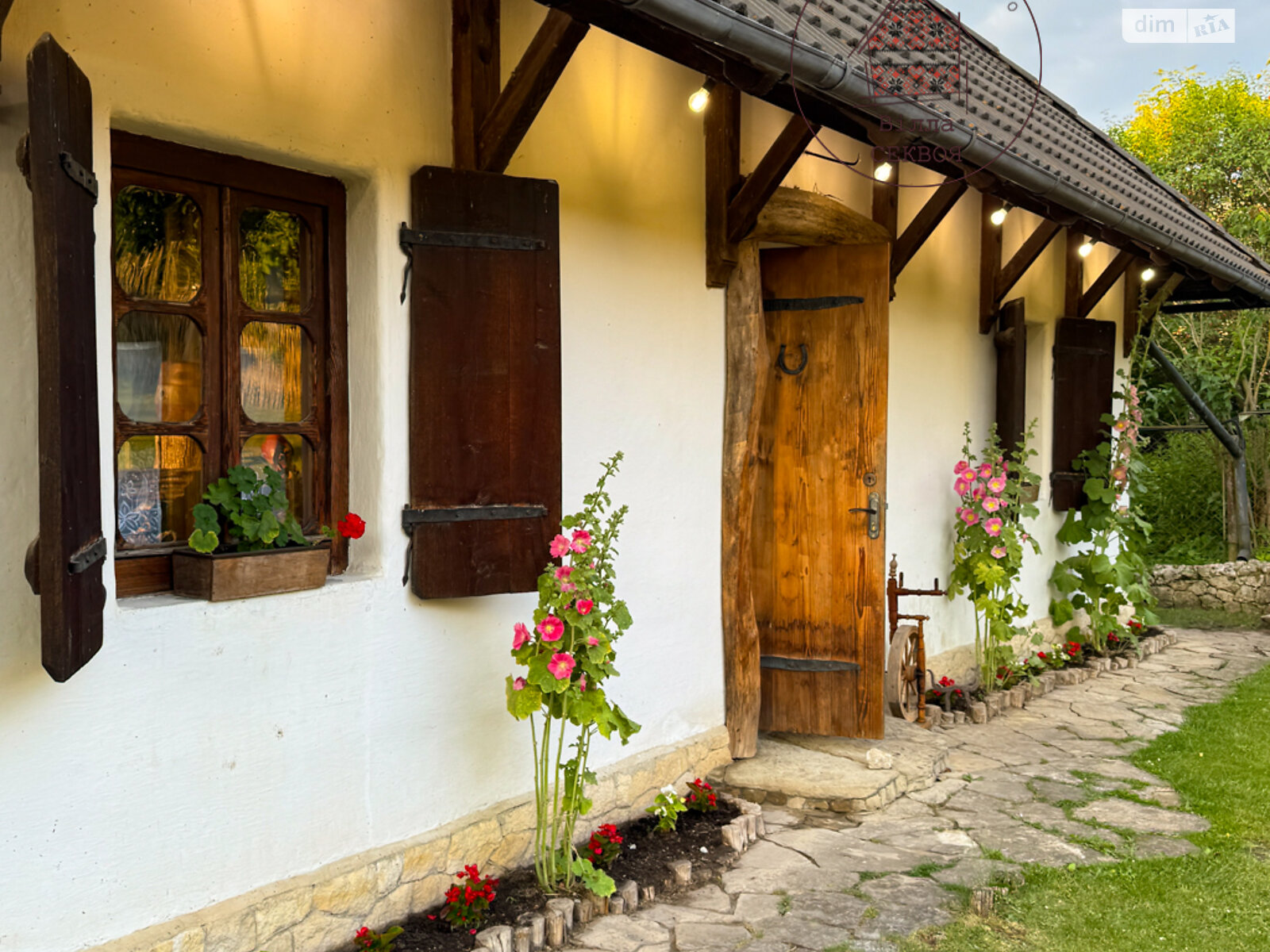 будинок подобово, оренда в Івачеві Горішньому, вулиця Незалежності фото 1 будинок подобово, оренда в Івачеві Горішньому, вулиця Незалежності фото 1