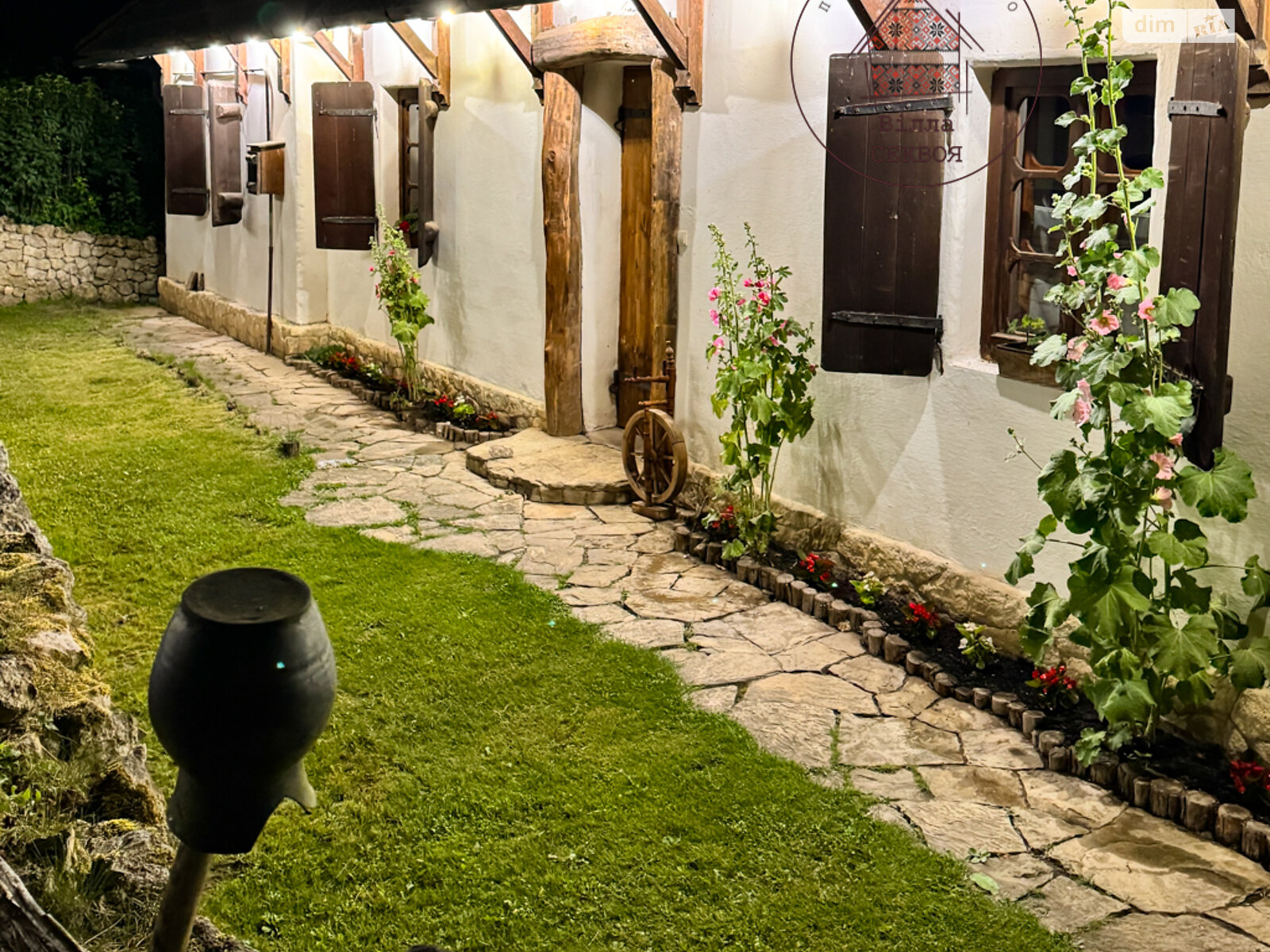 будинок подобово, оренда в Івачеві Горішньому, вулиця Незалежності фото 1 будинок подобово, оренда в Івачеві Горішньому, вулиця Незалежності фото 1