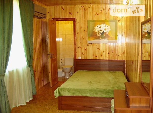 Комната в Бердянске, район Центр, Привокзальная на сутки фото 1 Комната в Бердянске, район Центр, Привокзальная на сутки фото 1