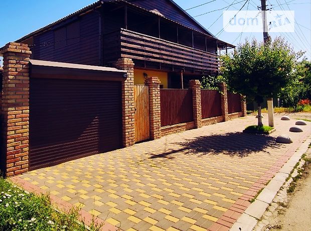 Комната в Бердянске, Герцена 47, на сутки фото 1 Комната в Бердянске, Герцена 47, на сутки фото 1