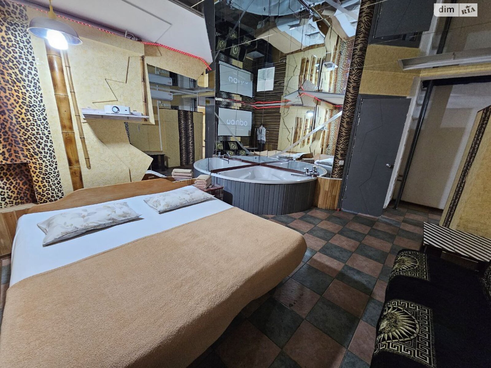 Комната в Днепре, район Парк Л.Глобы, улица Лазаря Глобы (Фабра Андрея) 4 на сутки фото 1 Комната в Днепре, район Парк Л.Глобы, улица Лазаря Глобы (Фабра Андрея) 4 на сутки фото 1