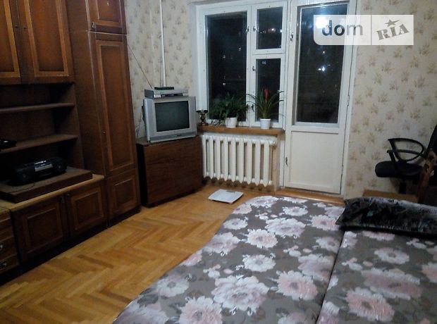 Комната в Киеве, район Дарницкий, улица Срибнокильская 8, на сутки фото 1 Комната в Киеве, район Дарницкий, улица Срибнокильская 8, на сутки фото 1