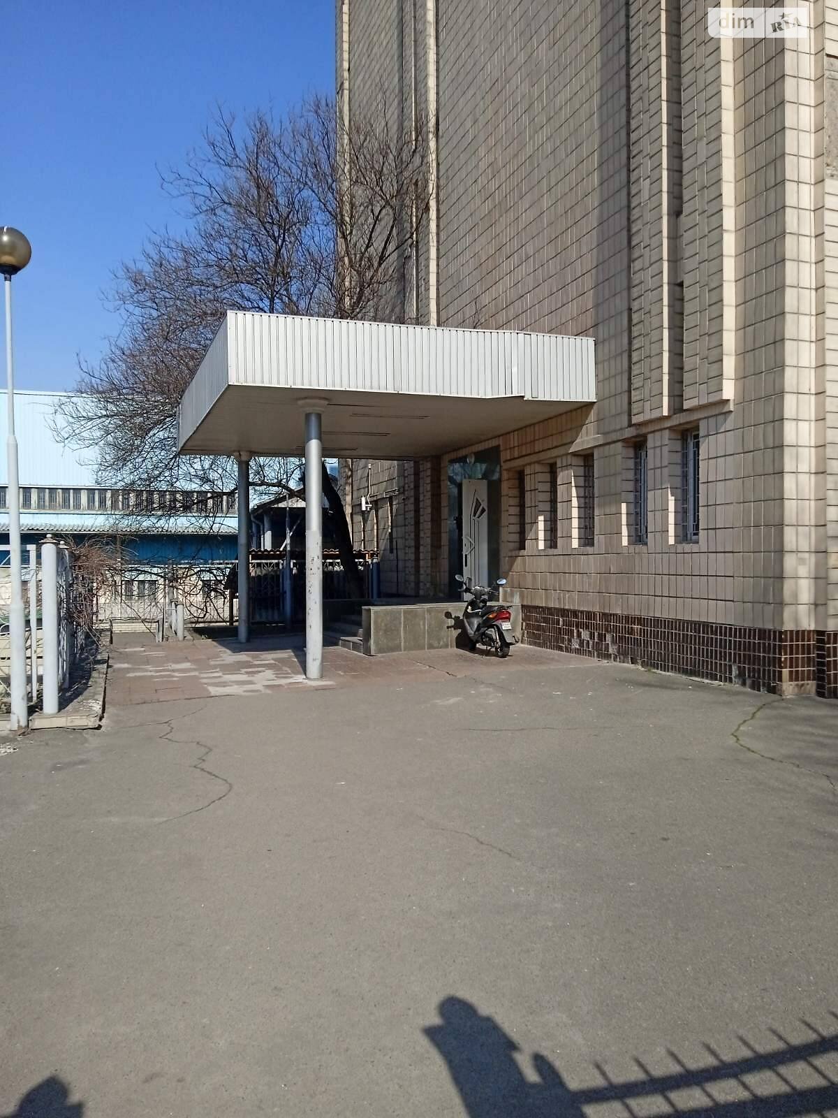 Комната в Киеве, район Голосеев, шоссе Стратегическое 21А на сутки фото 1 Комната в Киеве, район Голосеев, шоссе Стратегическое 21А на сутки фото 1
