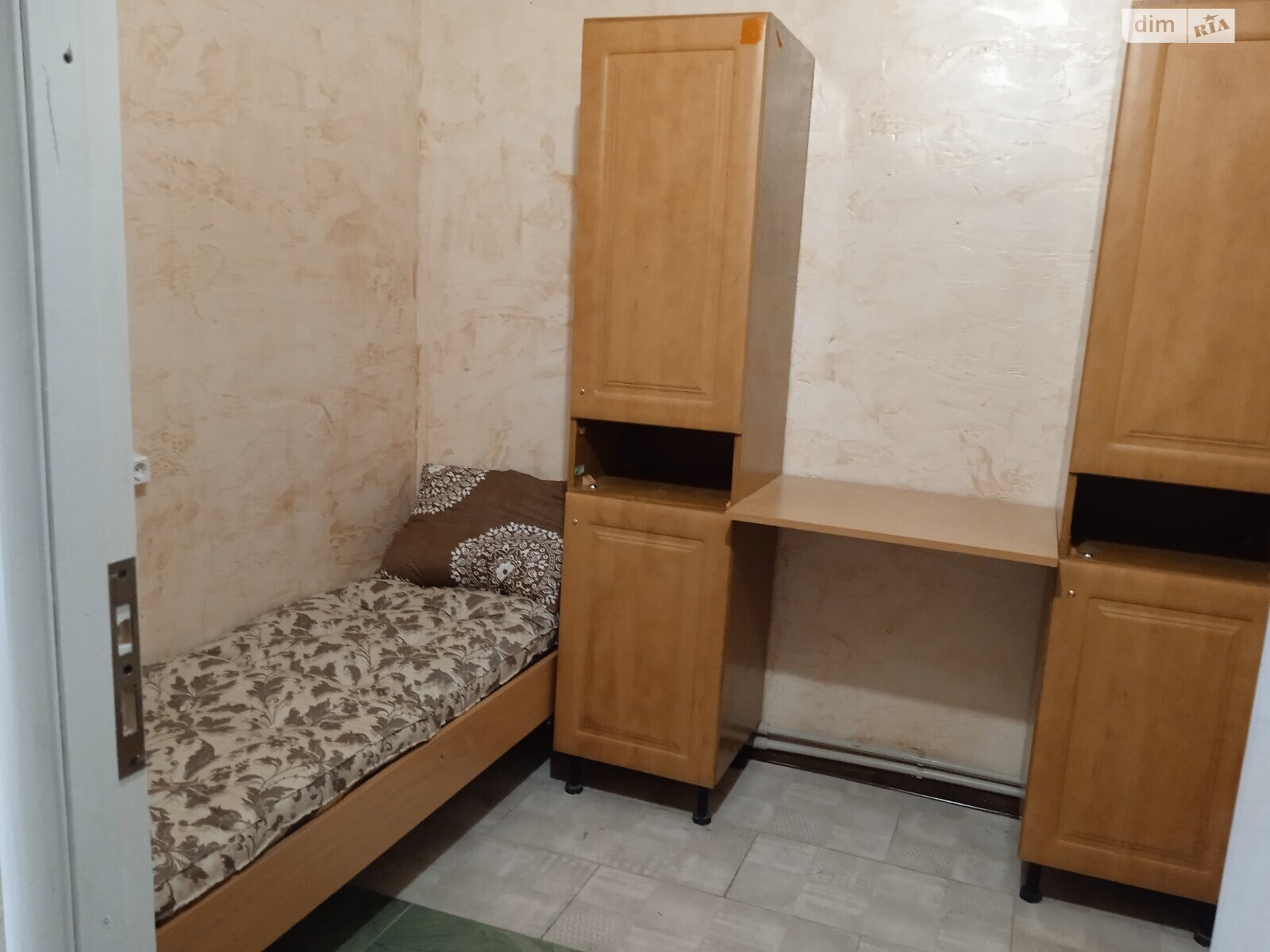 Кімната в Києві, район Голосіївський, шосе Стратегічне 21А на добу фото 1 Кімната в Києві, район Голосіївський, шосе Стратегічне 21А на добу фото 1