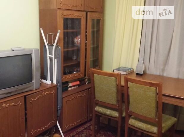Кімната в Києві, район Печерський, бульвар Лесі Українки 19 на добу фото 1 Кімната в Києві, район Печерський, бульвар Лесі Українки 19 на добу фото 1