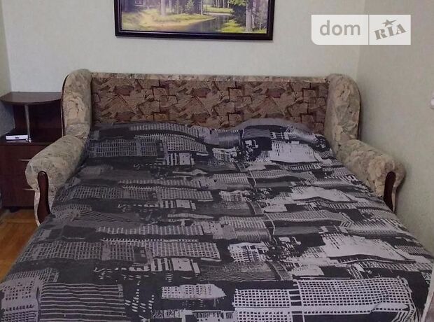 Кімната в Києві, район Печерський, бульвар Лесі Українки 19 на добу фото 1 Кімната в Києві, район Печерський, бульвар Лесі Українки 19 на добу фото 1