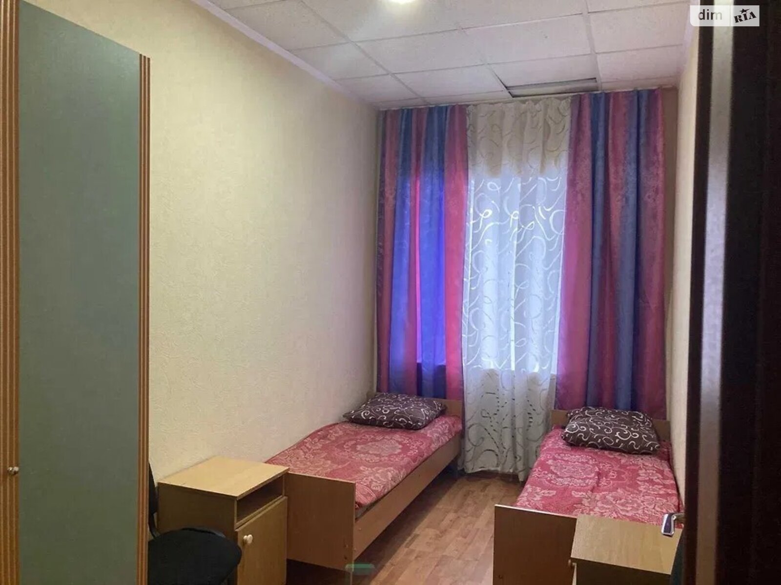 Комната в Киеве, район Подольский, улица Кирилловская 126/2 на сутки фото 1 Комната в Киеве, район Подольский, улица Кирилловская 126/2 на сутки фото 1