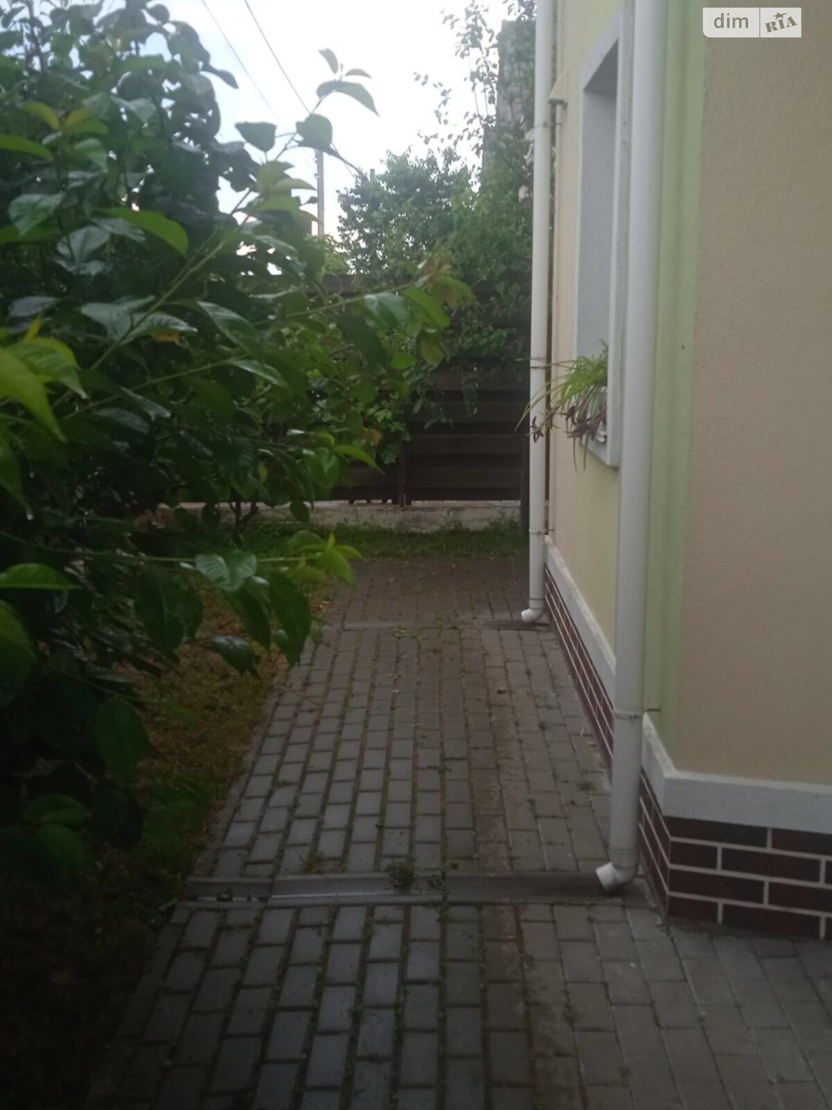 Кімната в Крюківщині, вулиця Садова 12 на добу фото 1 Кімната в Крюківщині, вулиця Садова 12 на добу фото 1