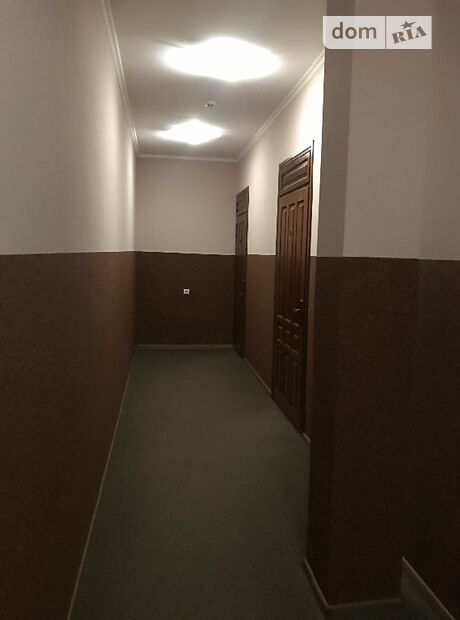 Комната в Львове, район Сыховский, улица Манастырского 1, кв. 17, на сутки фото 1 Комната в Львове, район Сыховский, улица Манастырского 1, кв. 17, на сутки фото 1