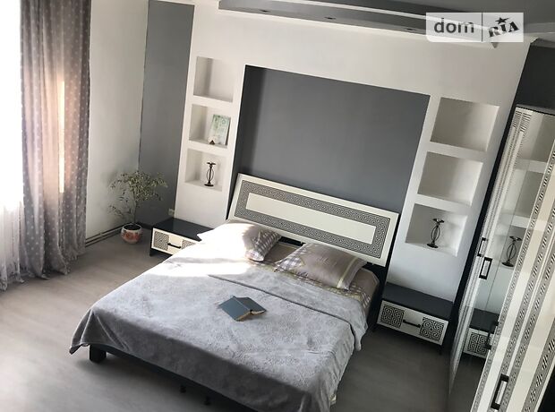 Комната в Межгорье, район Изки, на сутки фото 1 Комната в Межгорье, район Изки, на сутки фото 1