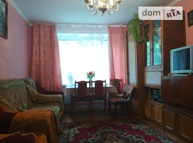 Комната в Трускавце, район Трускавец, Б.Хмельницкого, кв. 37, на сутки фото 1 Комната в Трускавце, район Трускавец, Б.Хмельницкого, кв. 37, на сутки фото 1