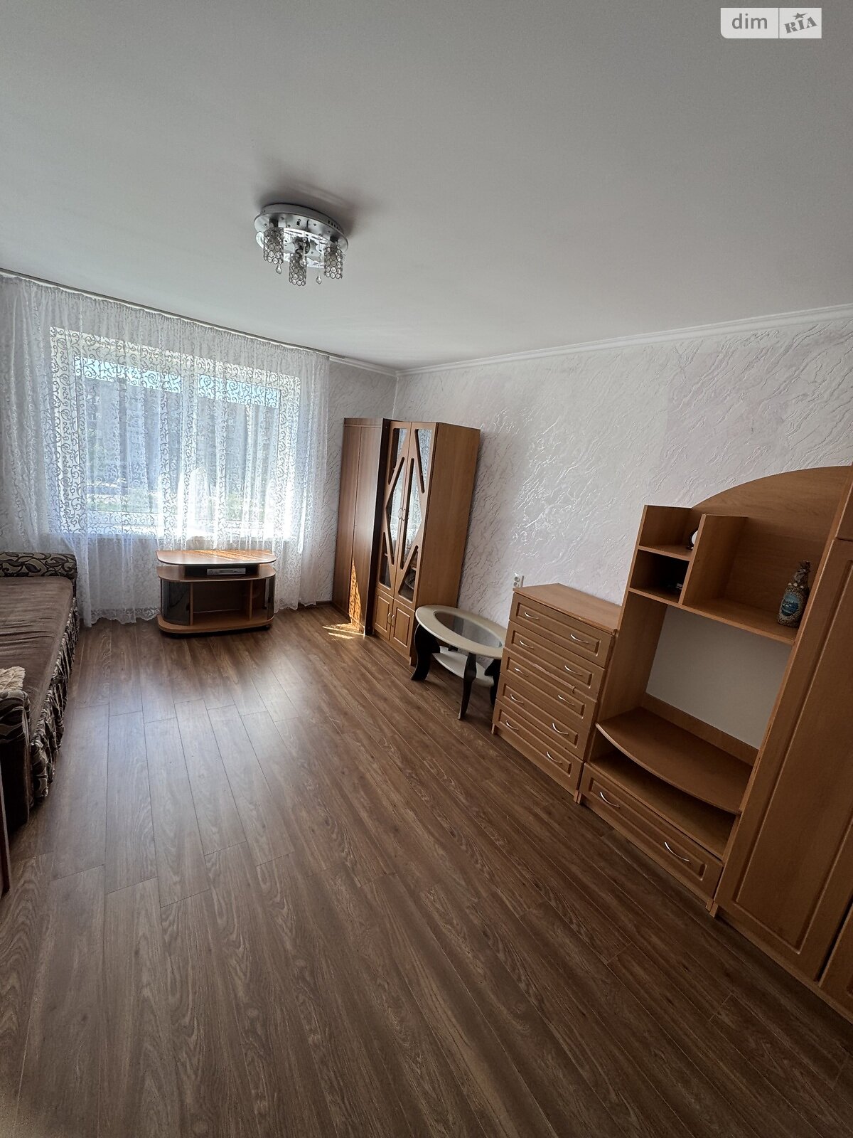 двокімнатна квартира в Батьові, на вул. Кузьменка 1, кв. 33 в оренду на короткий термін подобово фото 1 двокімнатна квартира в Батьові, на вул. Кузьменка 1, кв. 33 в оренду на короткий термін подобово фото 1
