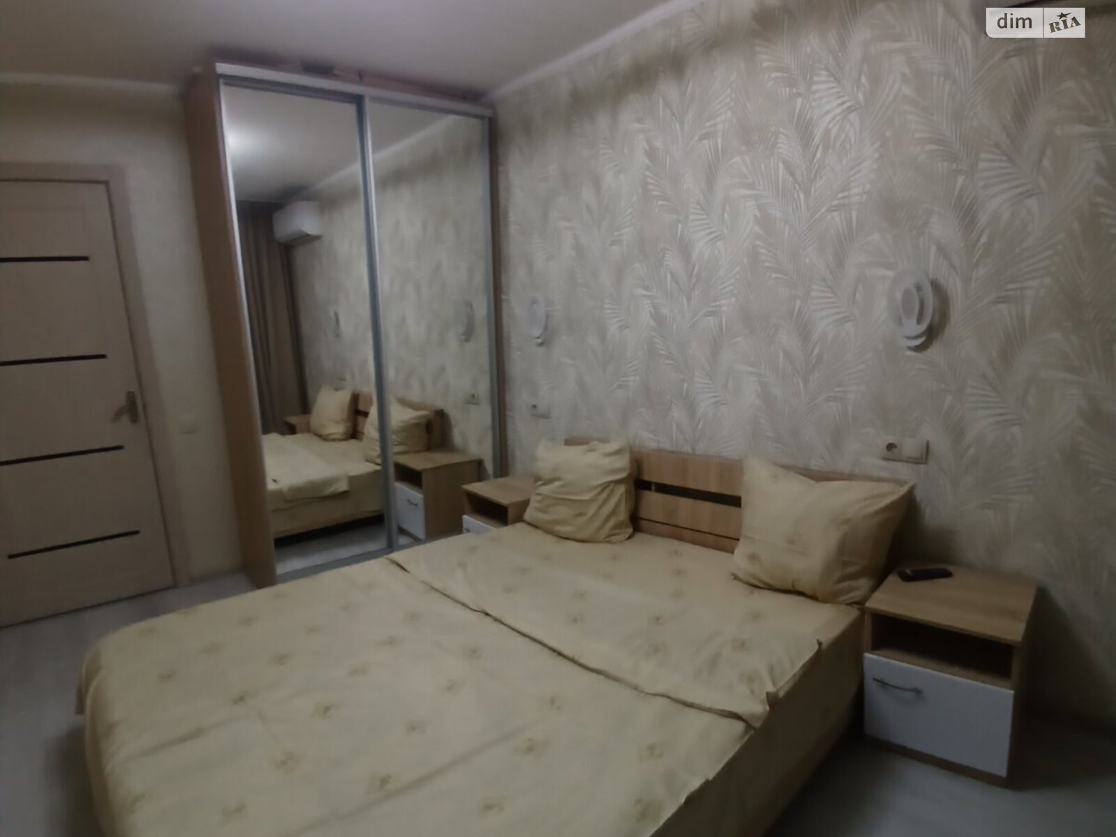 однокімнатна квартира в Броварах, район Сади, на вул. Симоненка 111 в оренду на короткий термін подобово фото 1 однокімнатна квартира в Броварах, район Сади, на вул. Симоненка 111 в оренду на короткий термін подобово фото 1