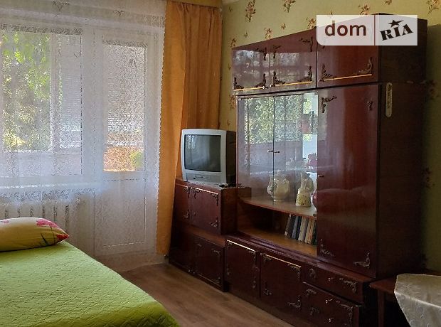 однокімнатна квартира в Черкасах, район 700-річчя, в оренду на короткий термін подобово фото 1 однокімнатна квартира в Черкасах, район 700-річчя, в оренду на короткий термін подобово фото 1