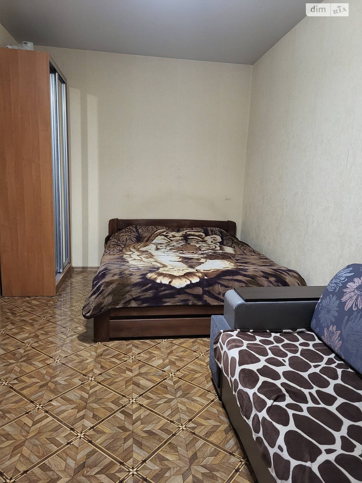 однокомнатная квартира в Черкассах, район Центр, на ул. Благовестная 156 в аренду на короткий срок посуточно фото 1 однокомнатная квартира в Черкассах, район Центр, на ул. Благовестная 156 в аренду на короткий срок посуточно фото 1