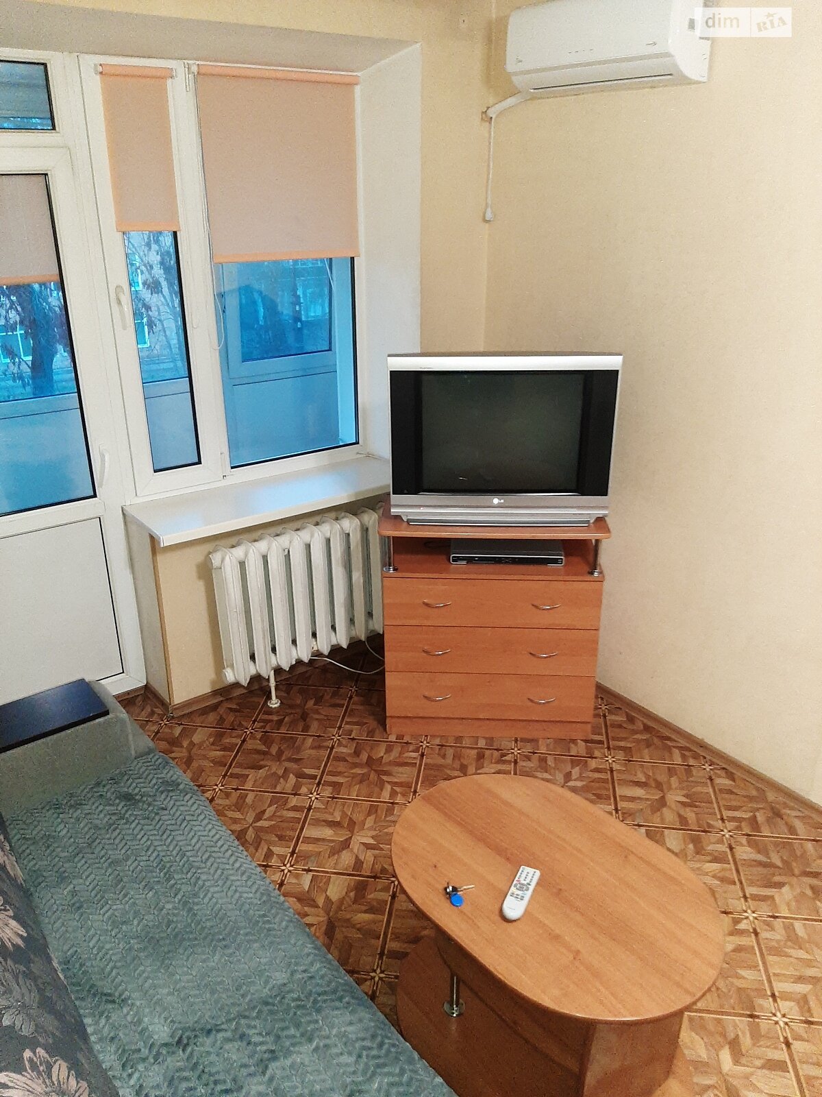 однокомнатная квартира в Черкассах, район Центр, на ул. Благовестная 156 в аренду на короткий срок посуточно фото 1 однокомнатная квартира в Черкассах, район Центр, на ул. Благовестная 156 в аренду на короткий срок посуточно фото 1