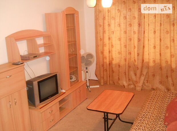 однокомнатная квартира в Черкассах, район Центр, на Гоголя 290 в аренду на короткий срок посуточно фото 1 однокомнатная квартира в Черкассах, район Центр, на Гоголя 290 в аренду на короткий срок посуточно фото 1