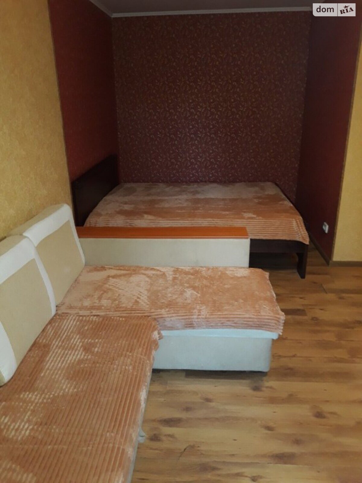 однокомнатная квартира в Черкассах, район Приднепровский, на ул. Нижняя Горова 64 в аренду на короткий срок посуточно фото 1 однокомнатная квартира в Черкассах, район Приднепровский, на ул. Нижняя Горова 64 в аренду на короткий срок посуточно фото 1