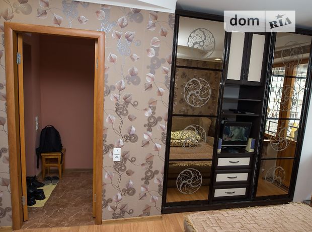 однокімнатна квартира в Черкасах, район Сєдова, на вул. Різдвяна 69 в оренду на короткий термін подобово фото 1 однокімнатна квартира в Черкасах, район Сєдова, на вул. Різдвяна 69 в оренду на короткий термін подобово фото 1