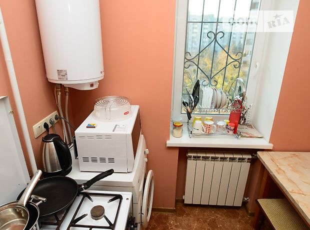 однокімнатна квартира в Черкасах, район Сєдова, на вул. Різдвяна 69 в оренду на короткий термін подобово фото 1 однокімнатна квартира в Черкасах, район Сєдова, на вул. Різдвяна 69 в оренду на короткий термін подобово фото 1