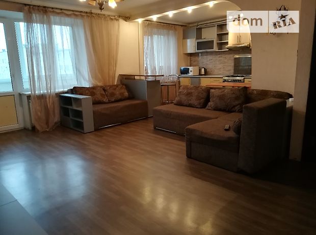 Аренда посуточная квартиры, 4 ком., Черкассы, р‑н. Центр Аренда посуточная квартиры, 4 ком., Черкассы, р‑н. Центр