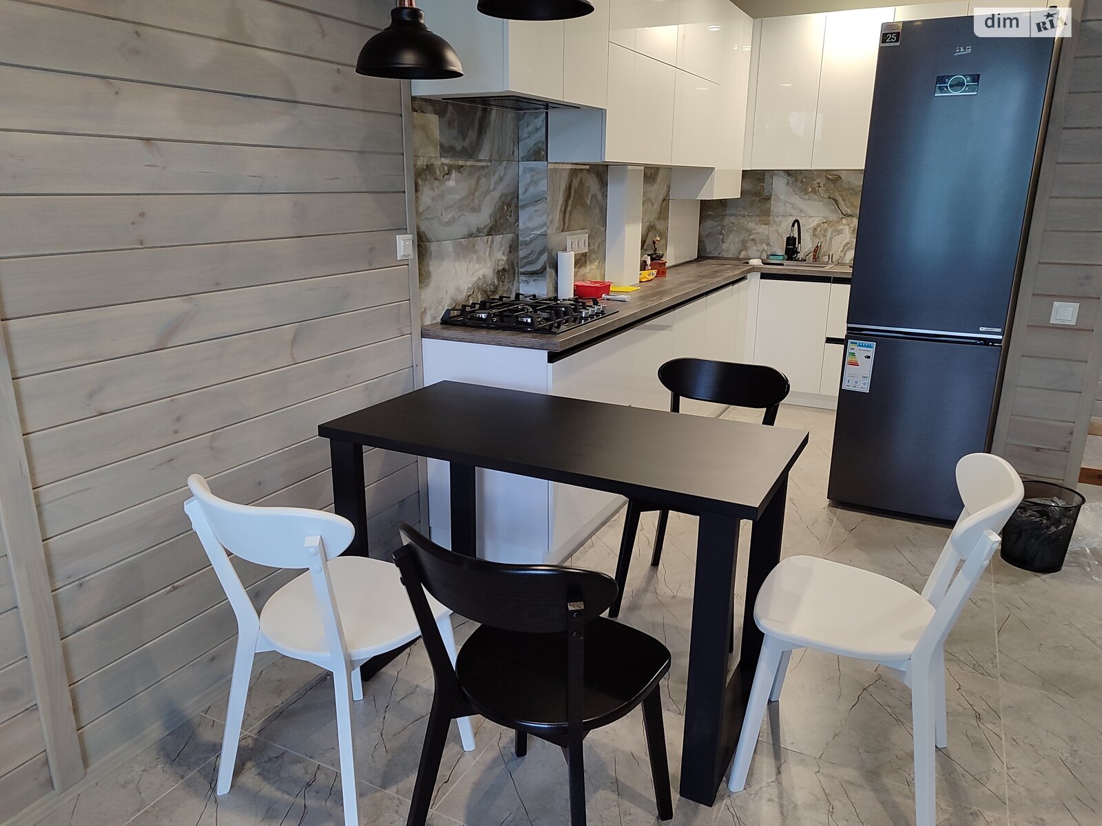 однокомнатная квартира в Чернигове, район Деснянский, на ул. Шевченко 114А, кв. 86 в аренду на короткий срок посуточно фото 1 однокомнатная квартира в Чернигове, район Деснянский, на ул. Шевченко 114А, кв. 86 в аренду на короткий срок посуточно фото 1