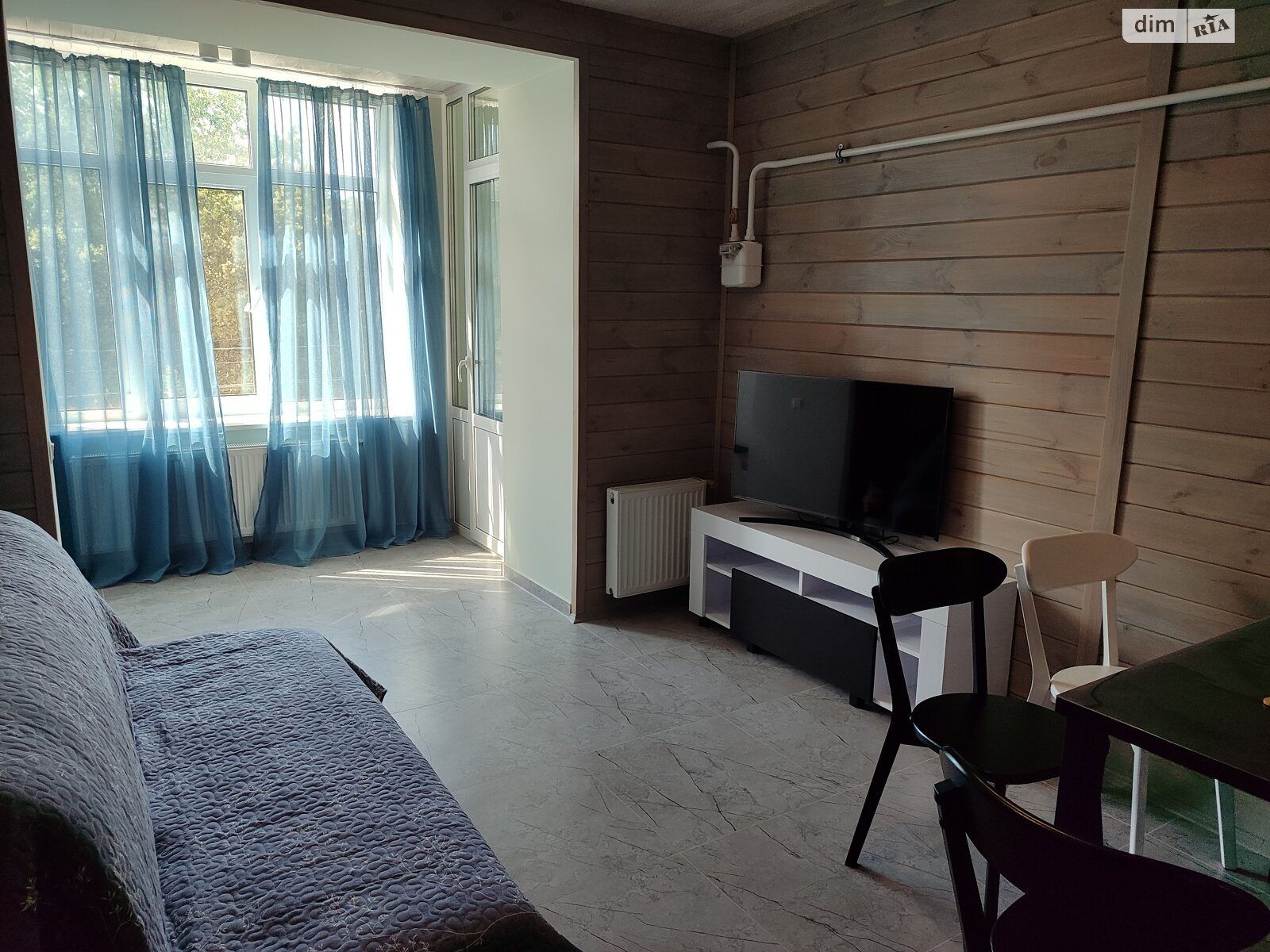 однокомнатная квартира в Чернигове, район Деснянский, на ул. Шевченко 114А, кв. 86 в аренду на короткий срок посуточно фото 1 однокомнатная квартира в Чернигове, район Деснянский, на ул. Шевченко 114А, кв. 86 в аренду на короткий срок посуточно фото 1