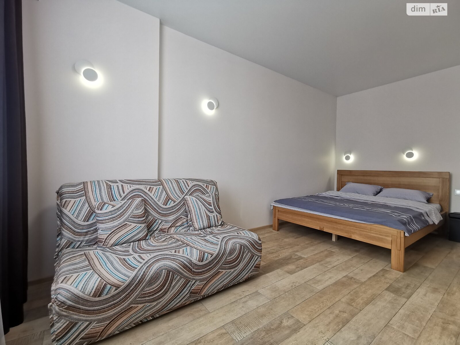 однокомнатная квартира в Чернигове, район Деснянский, на ул. Зеленая 8А в аренду на короткий срок посуточно фото 1 однокомнатная квартира в Чернигове, район Деснянский, на ул. Зеленая 8А в аренду на короткий срок посуточно фото 1