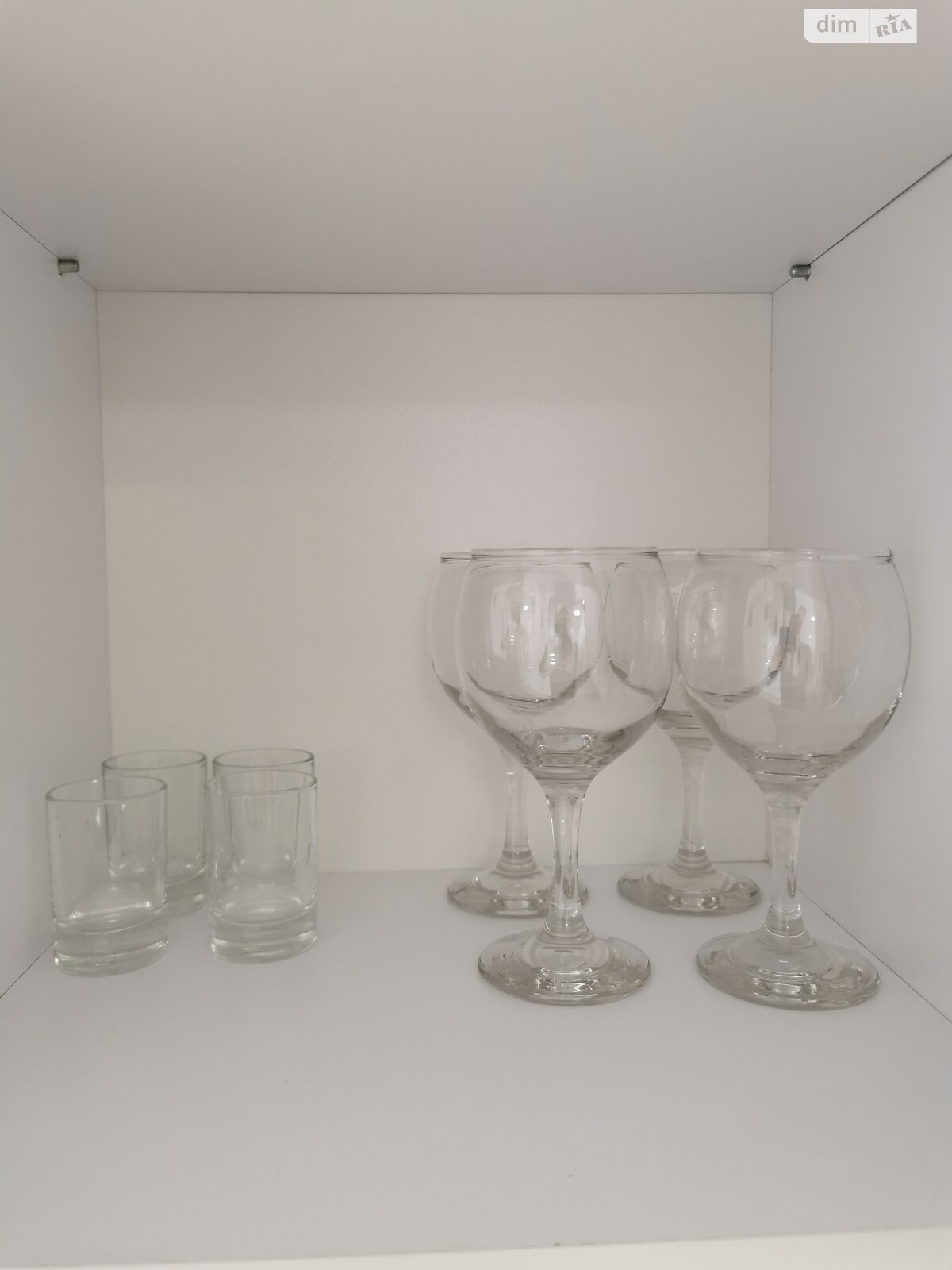 однокомнатная квартира в Чернигове, район Деснянский, на ул. Зеленая 8А в аренду на короткий срок посуточно фото 1 однокомнатная квартира в Чернигове, район Деснянский, на ул. Зеленая 8А в аренду на короткий срок посуточно фото 1