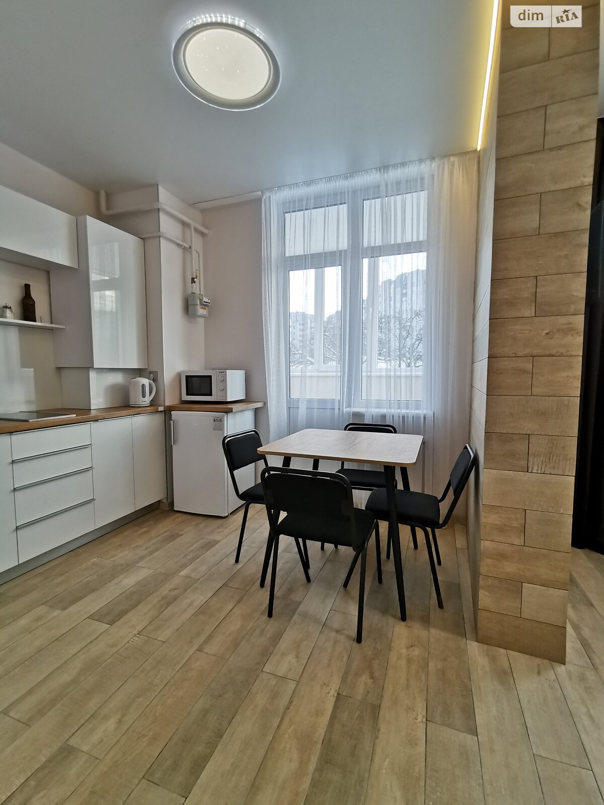 однокомнатная квартира в Чернигове, район Деснянский, на ул. Зеленая 8А в аренду на короткий срок посуточно фото 1 однокомнатная квартира в Чернигове, район Деснянский, на ул. Зеленая 8А в аренду на короткий срок посуточно фото 1