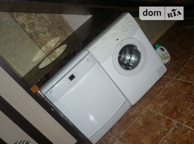 двухкомнатная квартира в Чернигове, район Градецкий, на ул. Мстиславская в аренду на короткий срок посуточно фото 1 двухкомнатная квартира в Чернигове, район Градецкий, на ул. Мстиславская в аренду на короткий срок посуточно фото 1