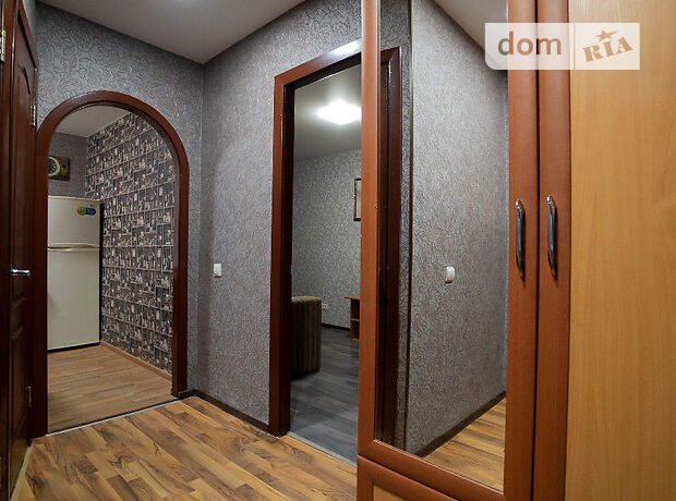 двухкомнатная квартира в Чернигове, район Центр, на Комсомольська Реміснича 58 в аренду на короткий срок посуточно фото 1 двухкомнатная квартира в Чернигове, район Центр, на Комсомольська Реміснича 58 в аренду на короткий срок посуточно фото 1
