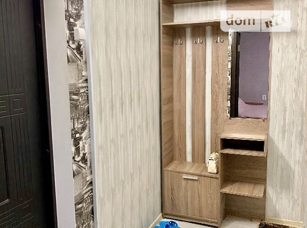 однокомнатная квартира в Чернигове, район Центр, на просп. Победы 45 в аренду на короткий срок посуточно фото 1 однокомнатная квартира в Чернигове, район Центр, на просп. Победы 45 в аренду на короткий срок посуточно фото 1