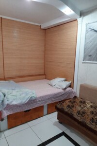 двухкомнатная квартира в Черноморске, район Ильичевск, на ул. Защитников Украины 2А в аренду на короткий срок посуточно фото 2