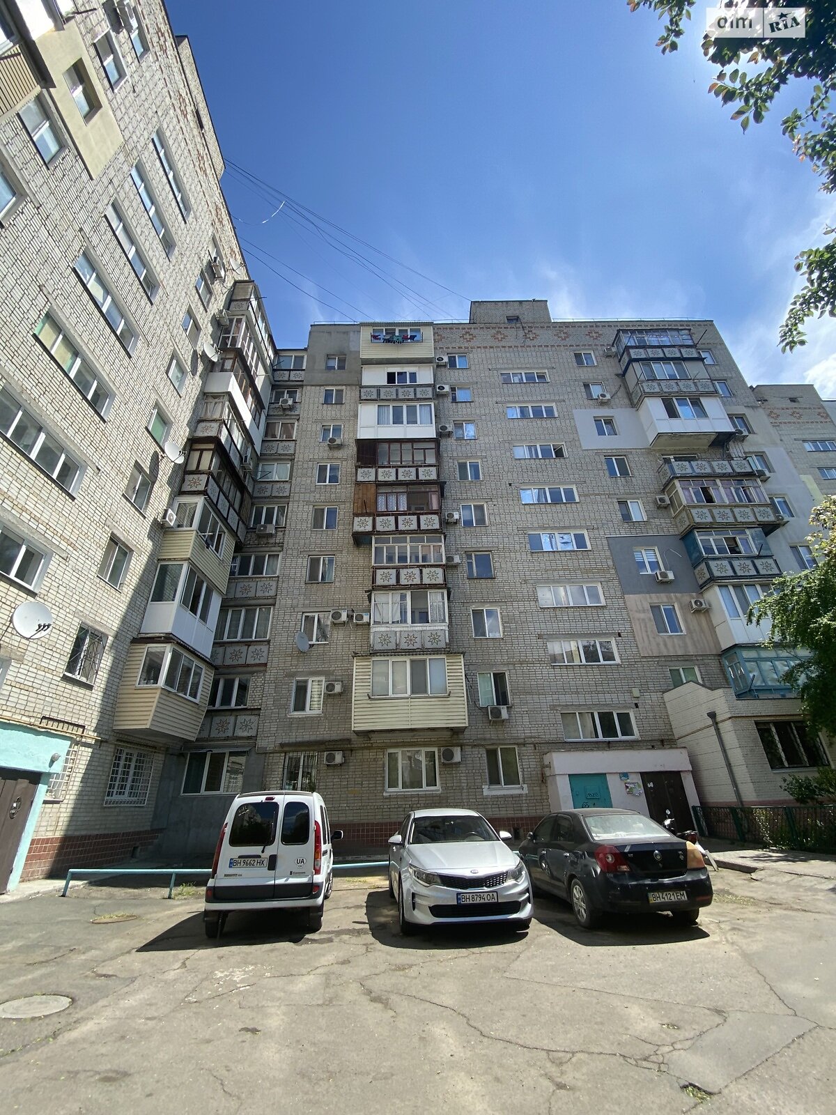 однокомнатная квартира в Черноморске, район Ильичевск, на ул. Александрийская 12 в аренду на короткий срок посуточно фото 1 однокомнатная квартира в Черноморске, район Ильичевск, на ул. Александрийская 12 в аренду на короткий срок посуточно фото 1