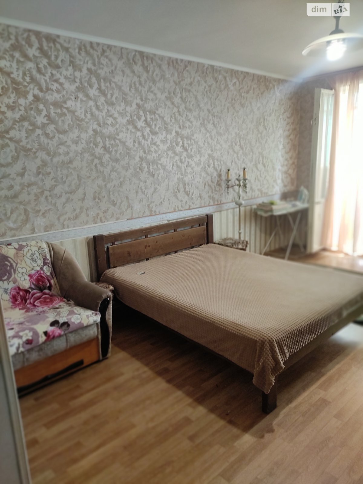 однокімнатна квартира в Чорноморську, район Іллічівськ, на вул. Данченка 3Б в оренду на короткий термін подобово фото 1