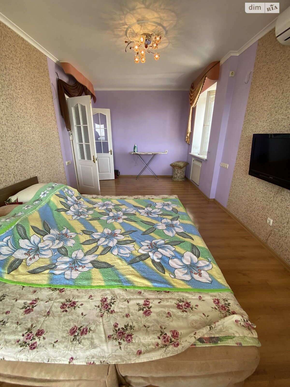 двокімнатна квартира в Чорноморську, район Іллічівськ, на вул. Лазурна 7 в оренду на короткий термін подобово фото 1 двокімнатна квартира в Чорноморську, район Іллічівськ, на вул. Лазурна 7 в оренду на короткий термін подобово фото 1
