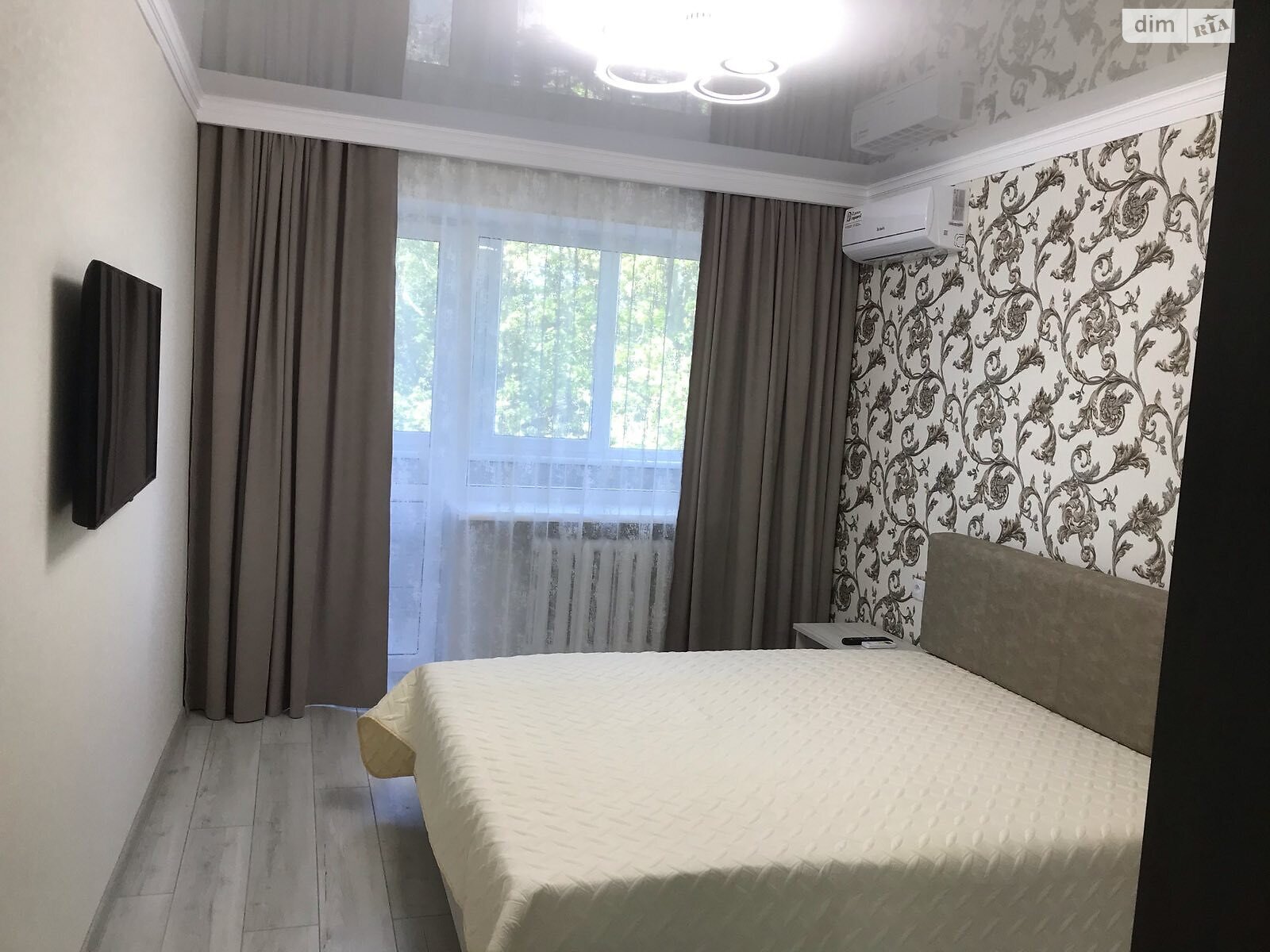 двокімнатна квартира в Чорноморську, район Іллічівськ, на вул. Паркова 6 в оренду на короткий термін подобово фото 1 двокімнатна квартира в Чорноморську, район Іллічівськ, на вул. Паркова 6 в оренду на короткий термін подобово фото 1