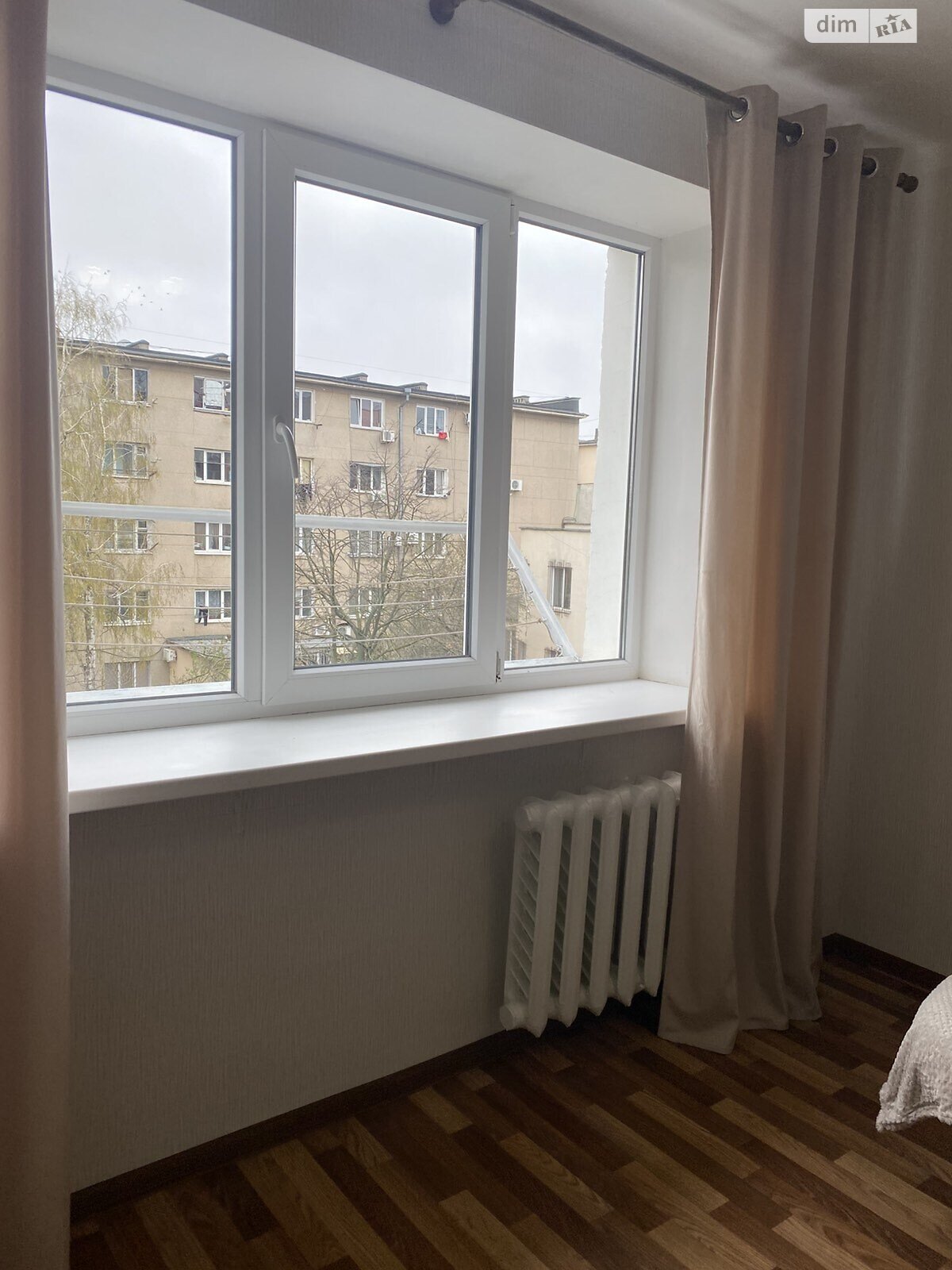 однокімнатна квартира в Чорноморську, район Іллічівськ, на вул. Захисників України 11Б в оренду на короткий термін подобово фото 1 однокімнатна квартира в Чорноморську, район Іллічівськ, на вул. Захисників України 11Б в оренду на короткий термін подобово фото 1