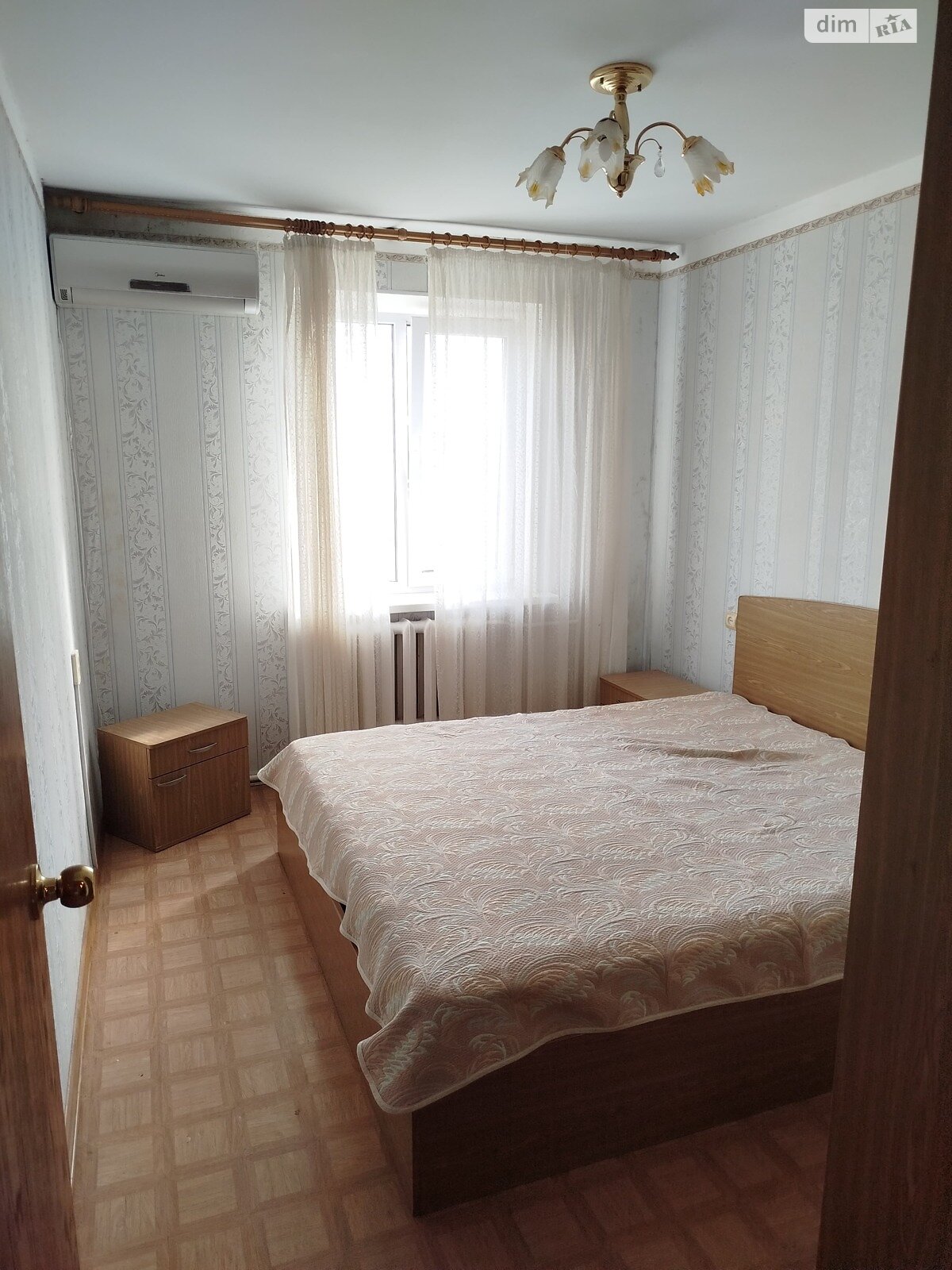 двокімнатна квартира в Чорноморську, на вул. Лазурна 7 в оренду на короткий термін подобово фото 1 двокімнатна квартира в Чорноморську, на вул. Лазурна 7 в оренду на короткий термін подобово фото 1